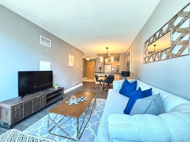 Photo 16 of Unit 512, 48 Suncrest Boulevard, Markham, Commerce Valley — HOMEH