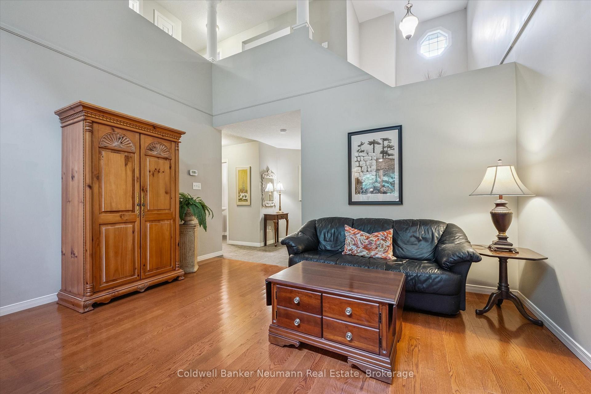 Photo 5 of Unit 17, 784 Gordon Street, Guelph, Kortright East — HOMEH