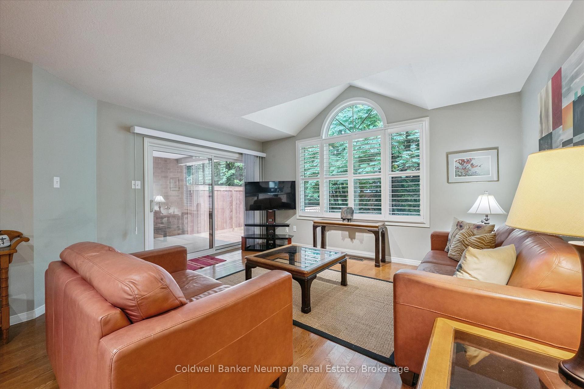 Photo 10 of Unit 17, 784 Gordon Street, Guelph, Kortright East — HOMEH
