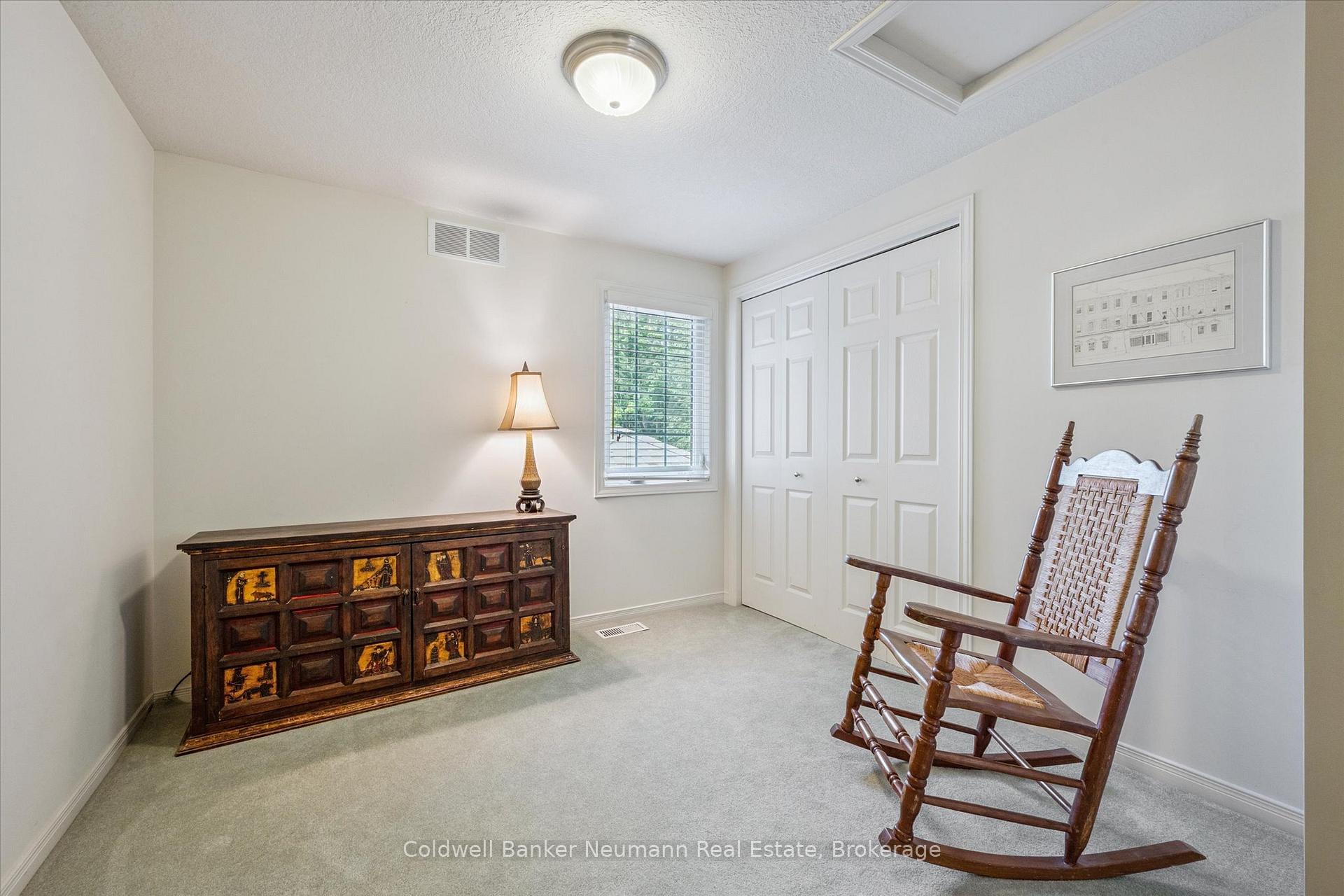 Photo 15 of Unit 17, 784 Gordon Street, Guelph, Kortright East — HOMEH
