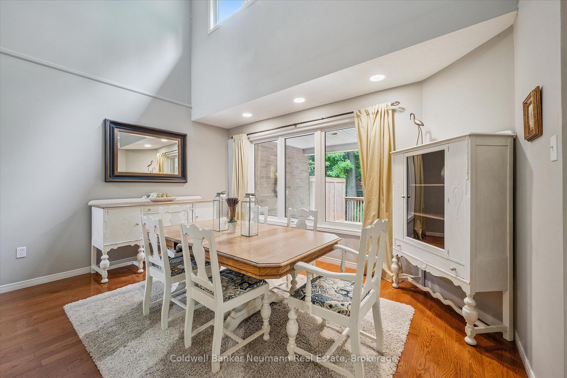 Photo 32 of Unit 17, 784 Gordon Street, Guelph, Kortright East — HOMEH