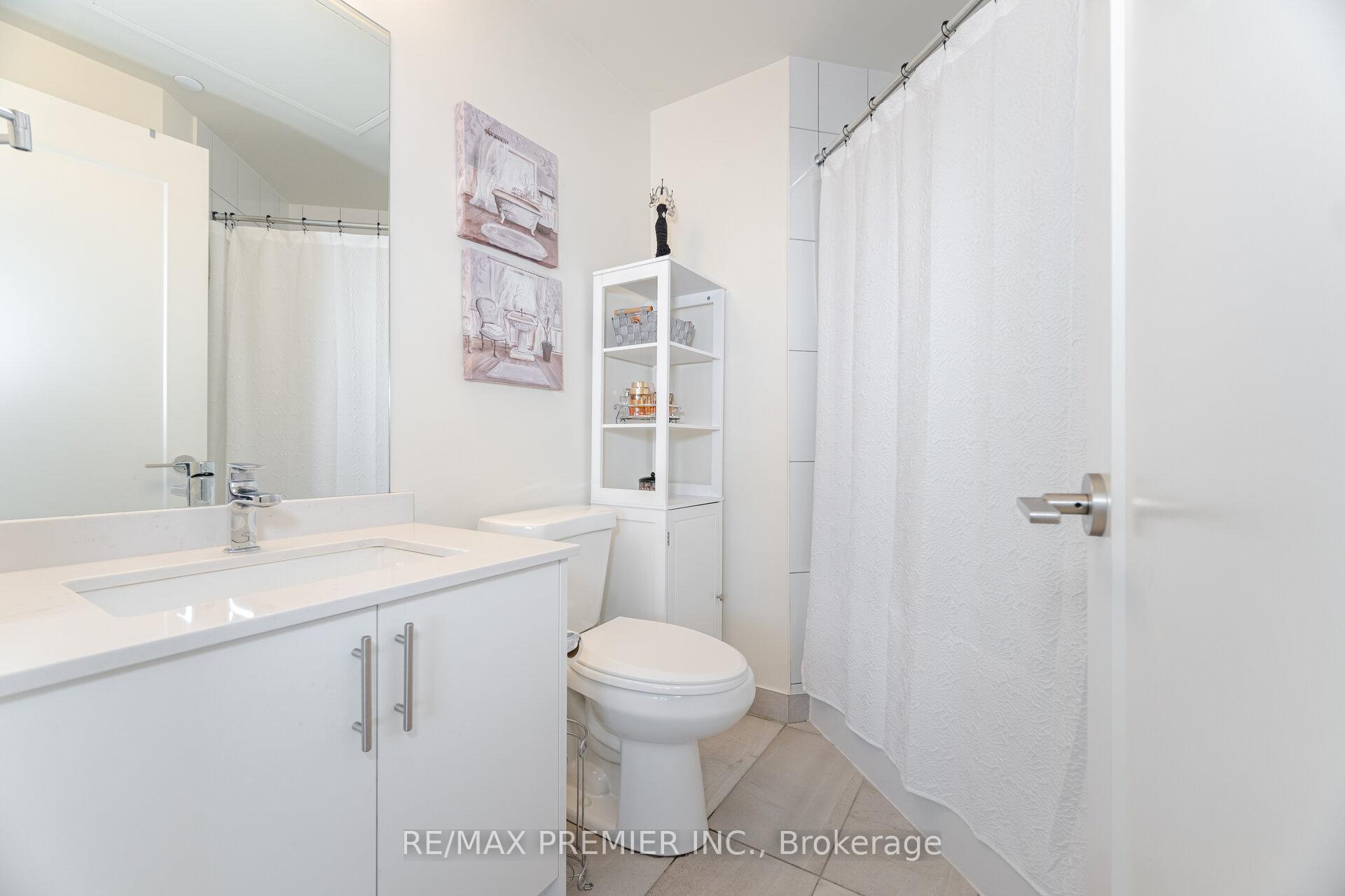 Photo 62 of Unit 1024, 9000 Jane Street, Vaughan, Concord — HOMEH
