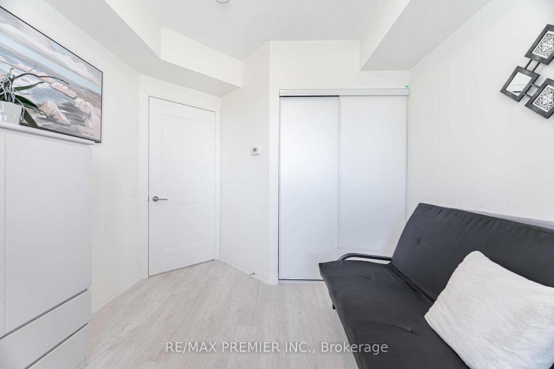 Photo 64 of Unit 1024, 9000 Jane Street, Vaughan, Concord — HOMEH