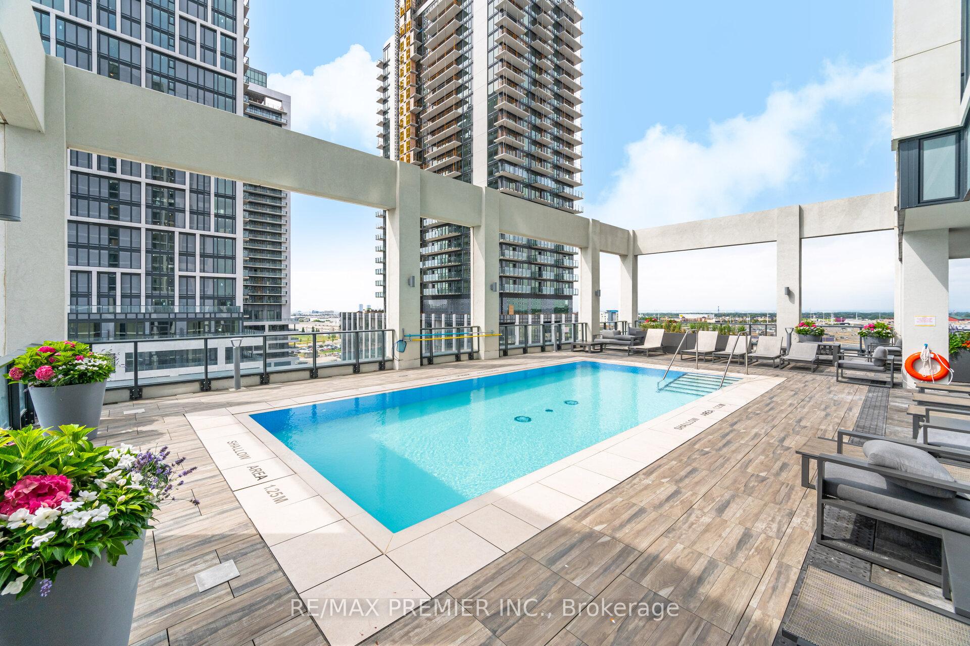Photo 75 of Unit 1024, 9000 Jane Street, Vaughan, Concord — HOMEH