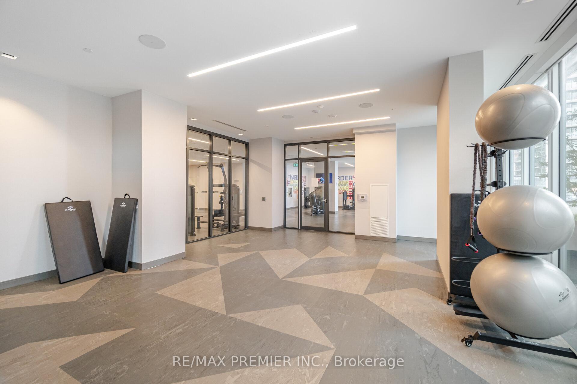 Photo 83 of Unit 1024, 9000 Jane Street, Vaughan, Concord — HOMEH