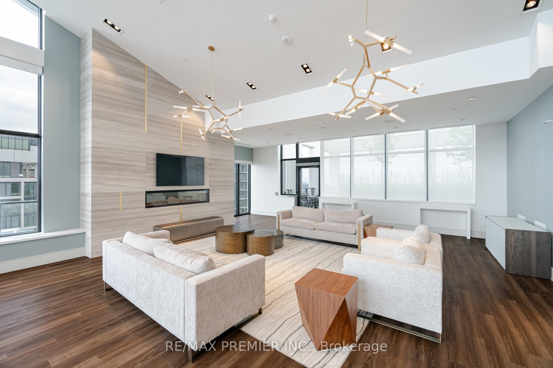Photo 89 of Unit 1024, 9000 Jane Street, Vaughan, Concord — HOMEH