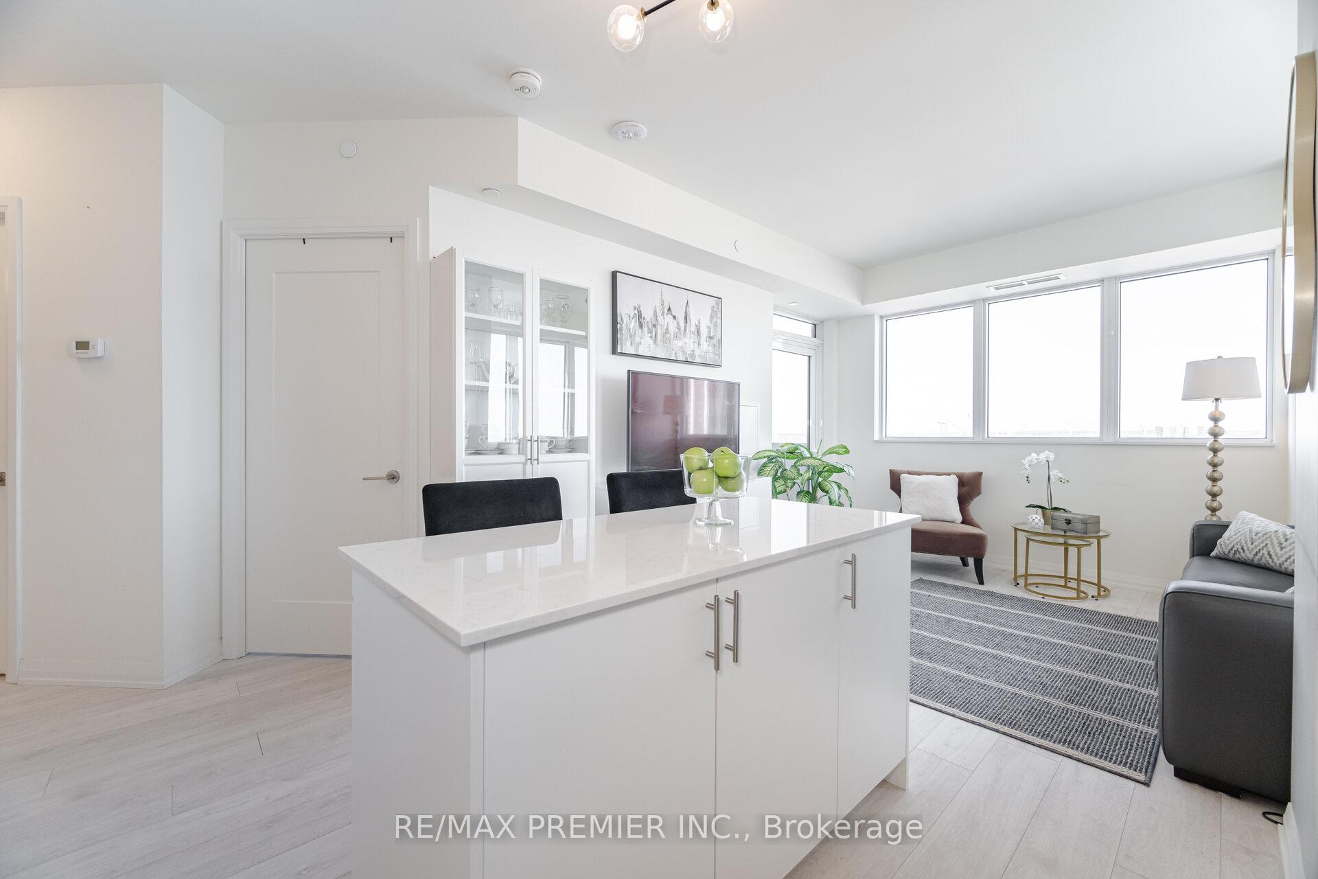 Photo 14 of Unit 1024, 9000 Jane Street, Vaughan, Concord — HOMEH