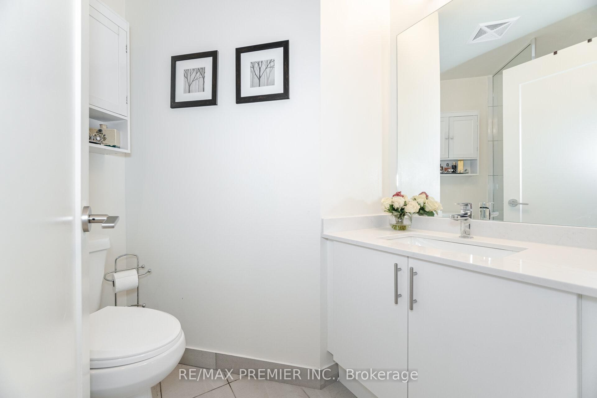 Photo 45 of Unit 1024, 9000 Jane Street, Vaughan, Concord — HOMEH