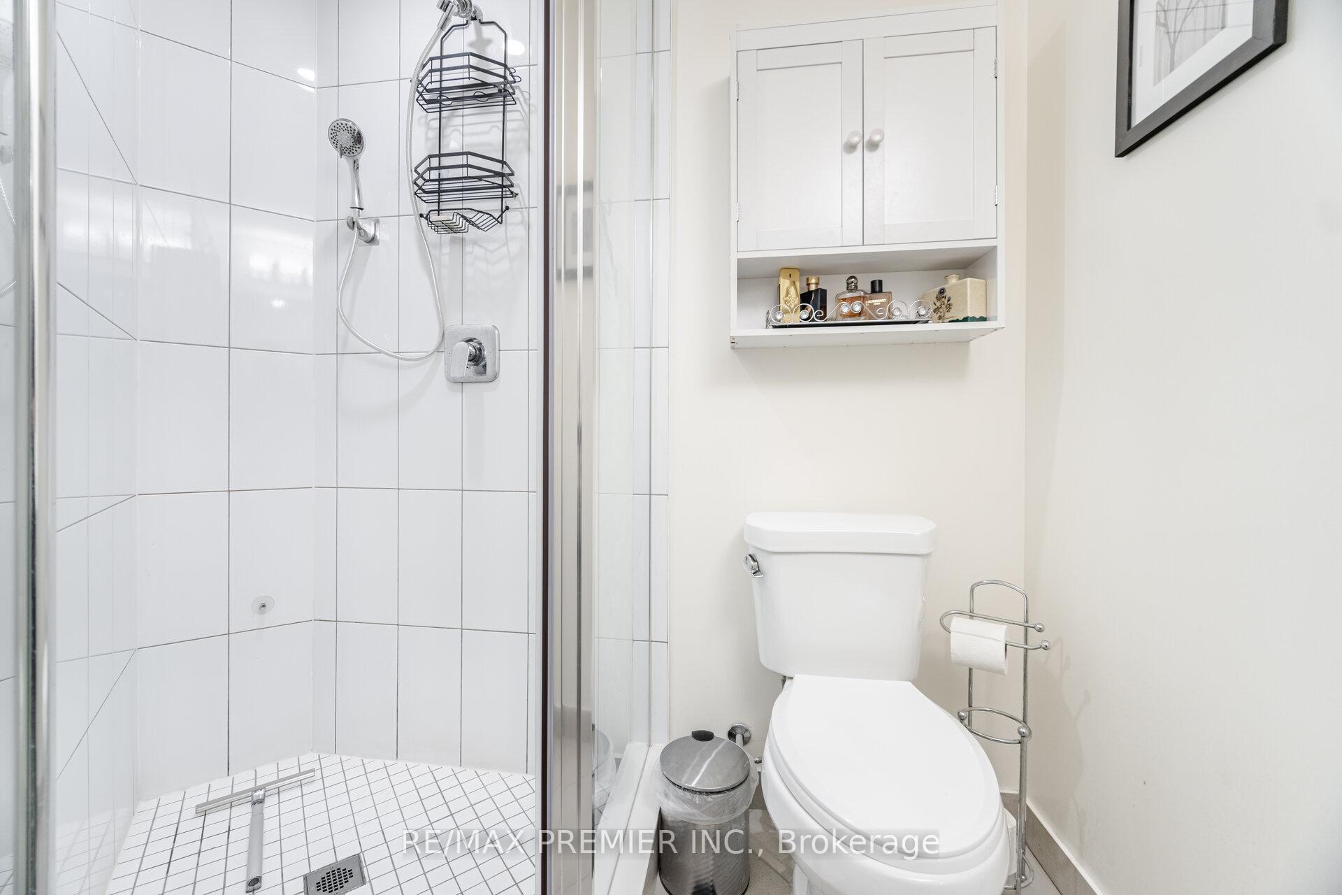Photo 46 of Unit 1024, 9000 Jane Street, Vaughan, Concord — HOMEH