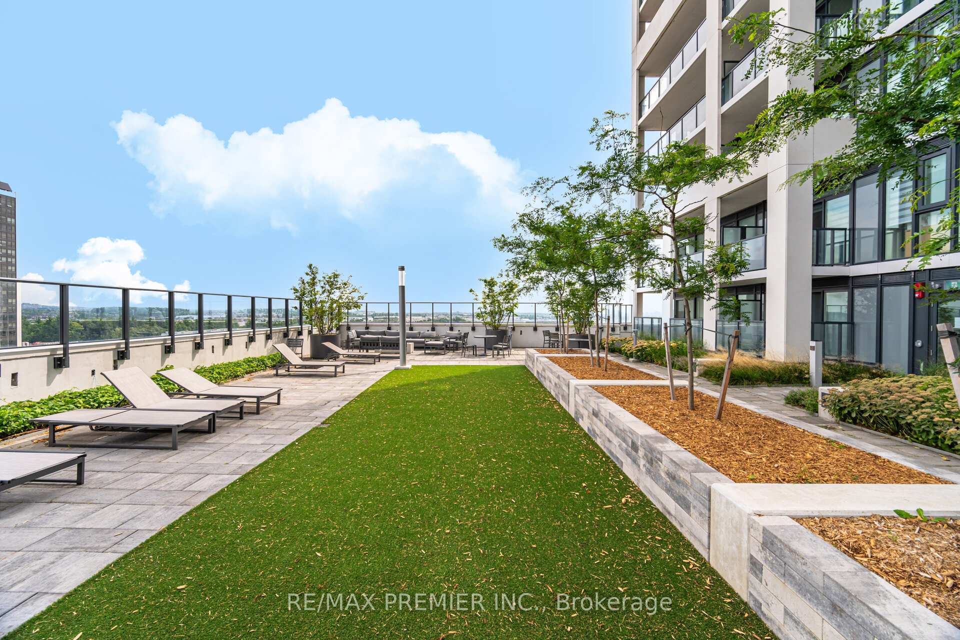 Photo 53 of Unit 1024, 9000 Jane Street, Vaughan, Concord — HOMEH