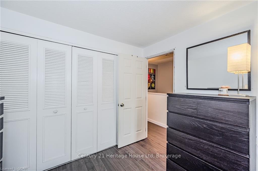 Photo 19 of Unit 39, 700 Paisley Road, Guelph, Willow West/Sugarbush/West Acres — HOMEH