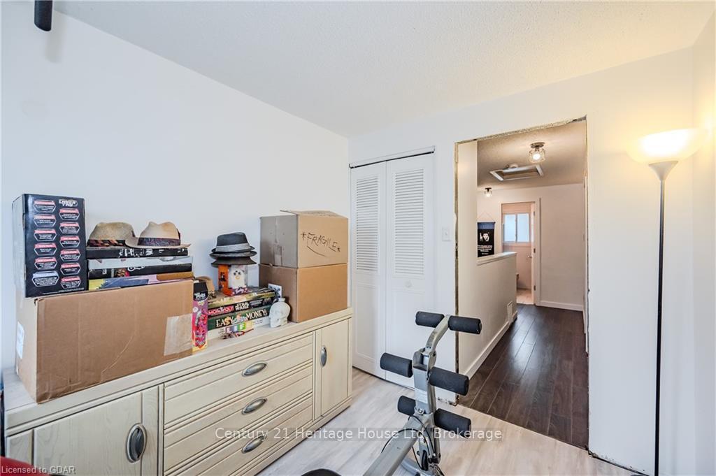 Photo 21 of Unit 39, 700 Paisley Road, Guelph, Willow West/Sugarbush/West Acres — HOMEH