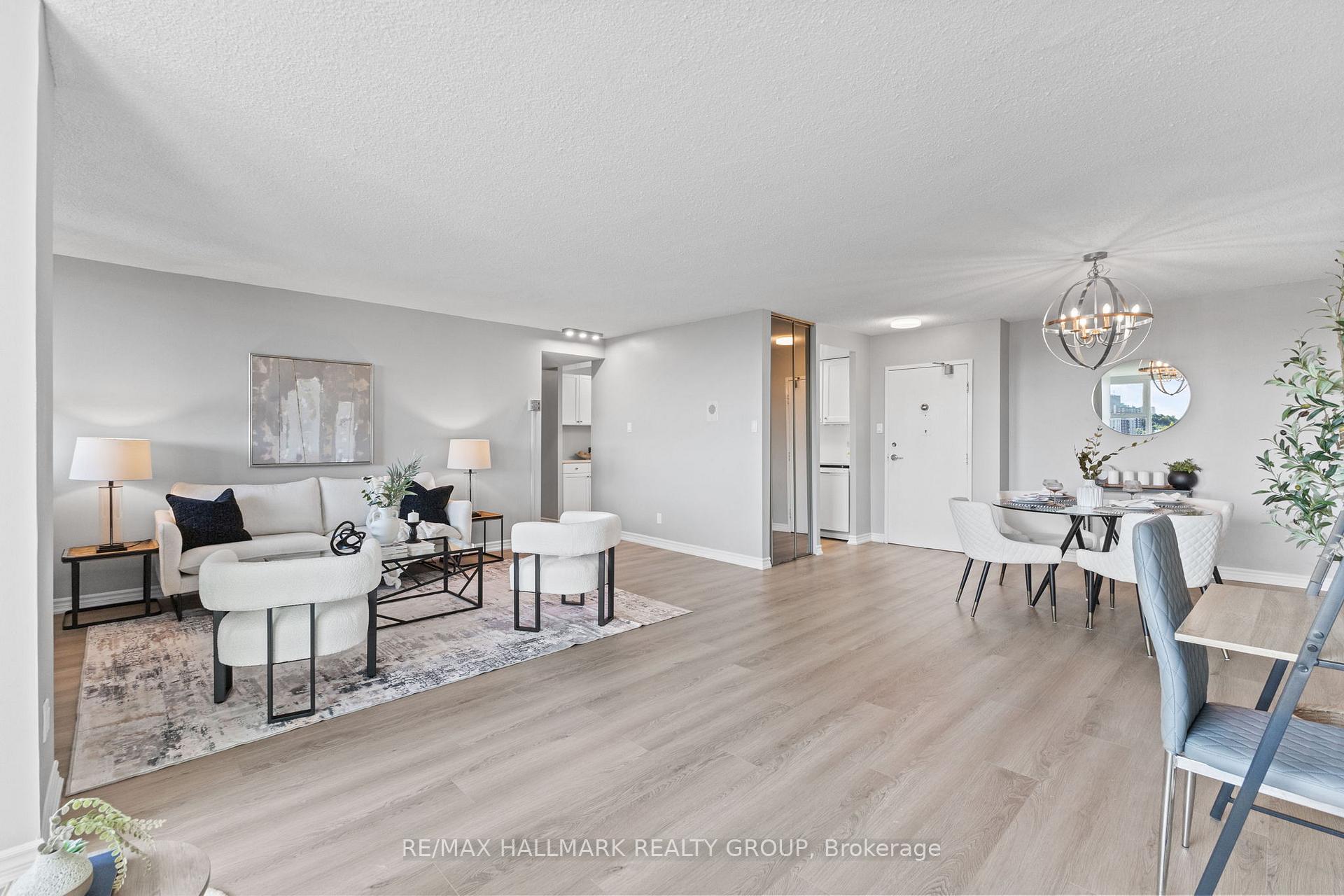 Photo 9 of Unit 1009, 555 Brittany Drive, Ottawa, Viscount Alexander Park — HOMEH