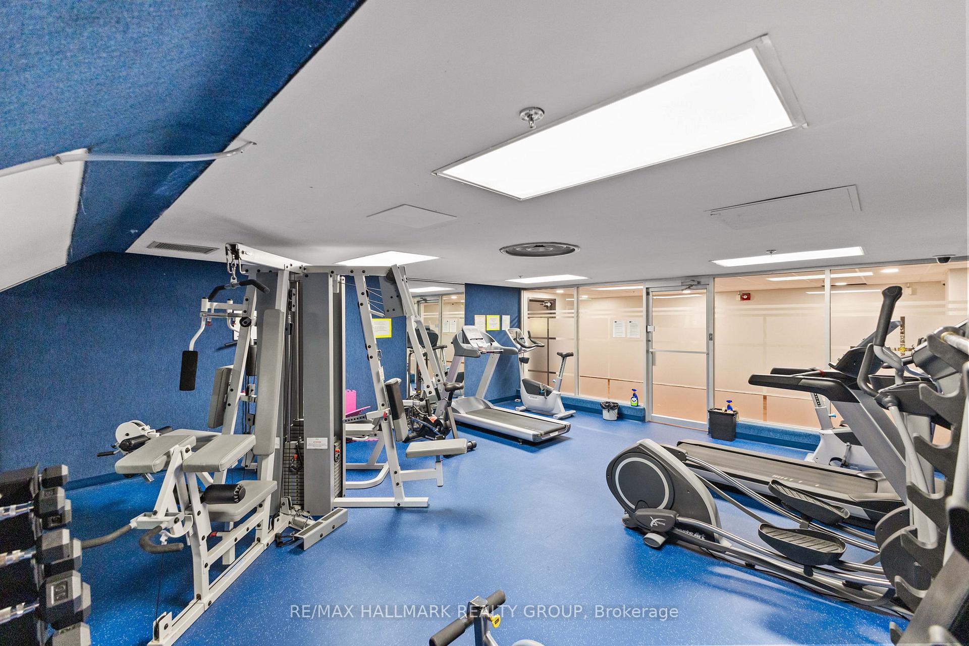 Photo 28 of Unit 1009, 555 Brittany Drive, Ottawa, Viscount Alexander Park — HOMEH