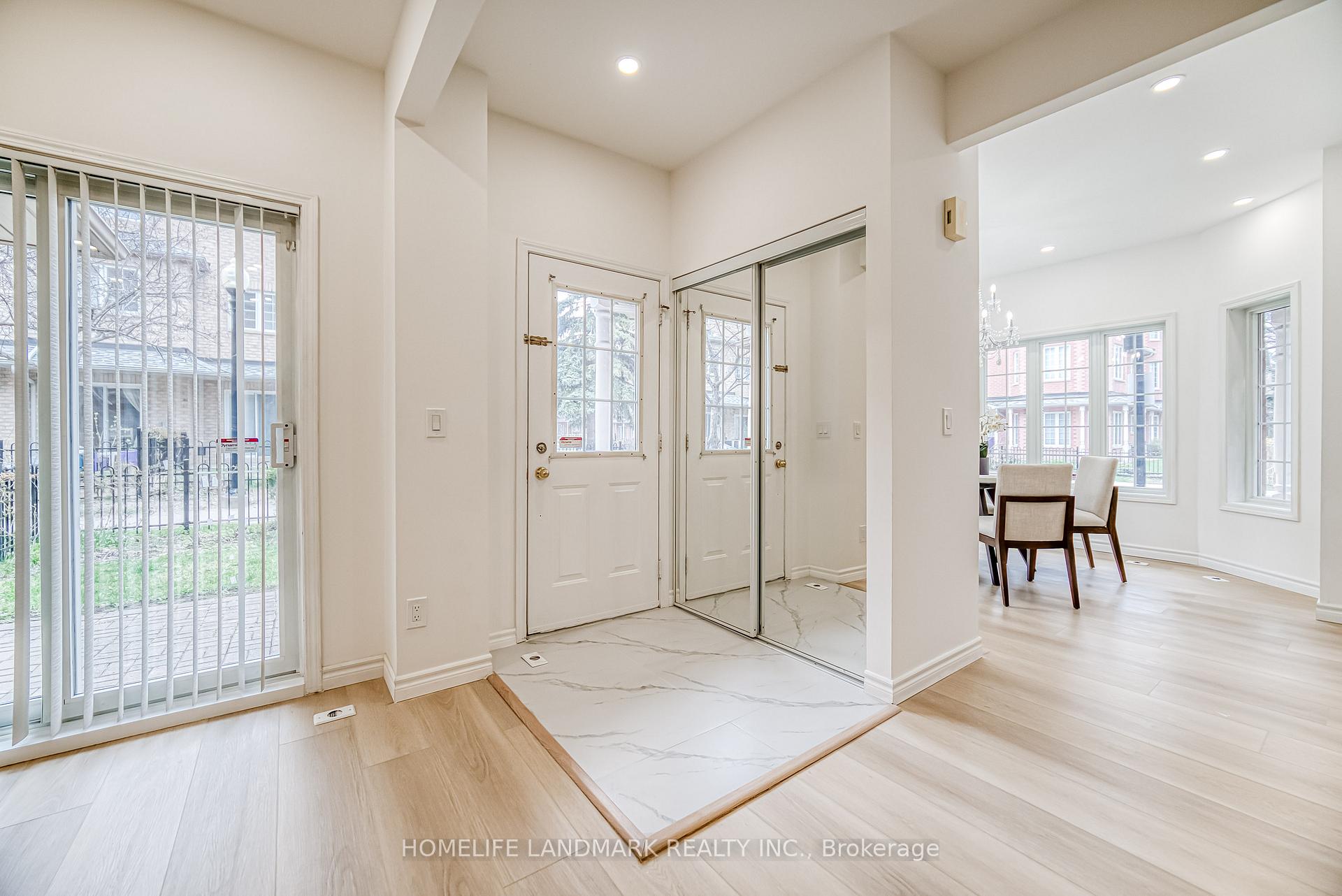 Photo 3 of Unit 15, 12 St Moritz Way, Markham, Unionville — HOMEH