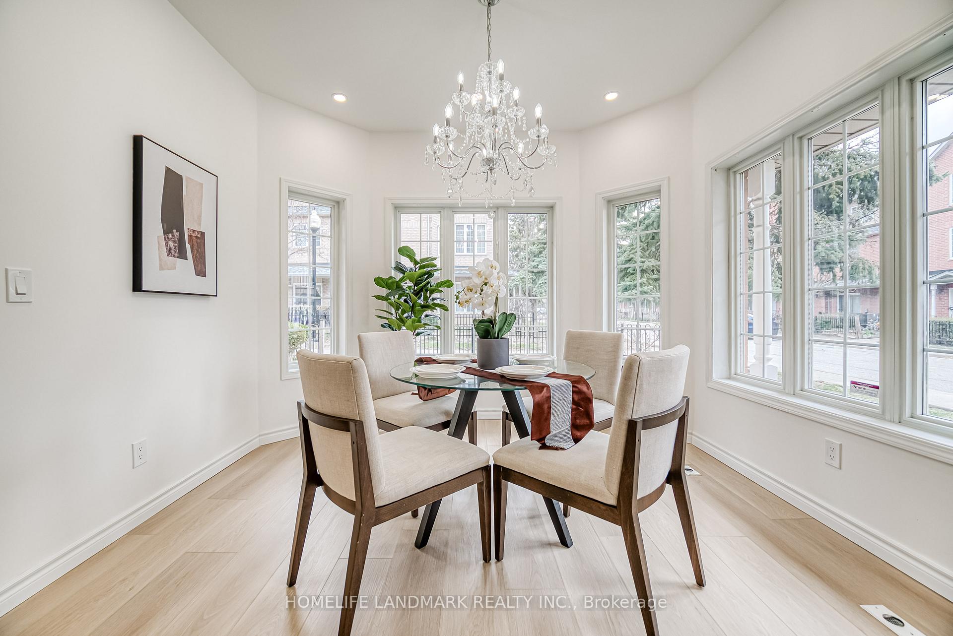 Photo 12 of Unit 15, 12 St Moritz Way, Markham, Unionville — HOMEH