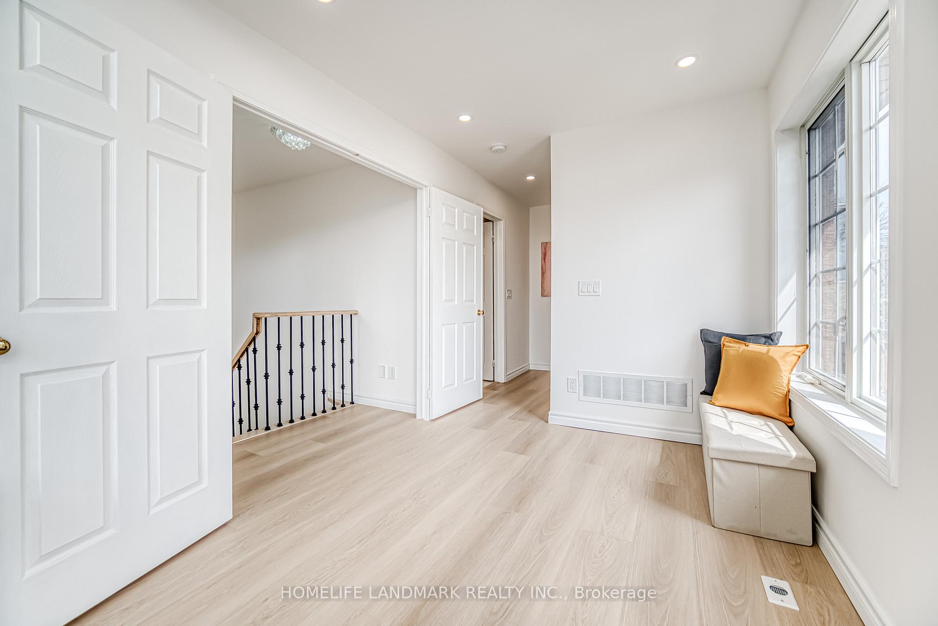 Photo 26 of Unit 15, 12 St Moritz Way, Markham, Unionville — HOMEH