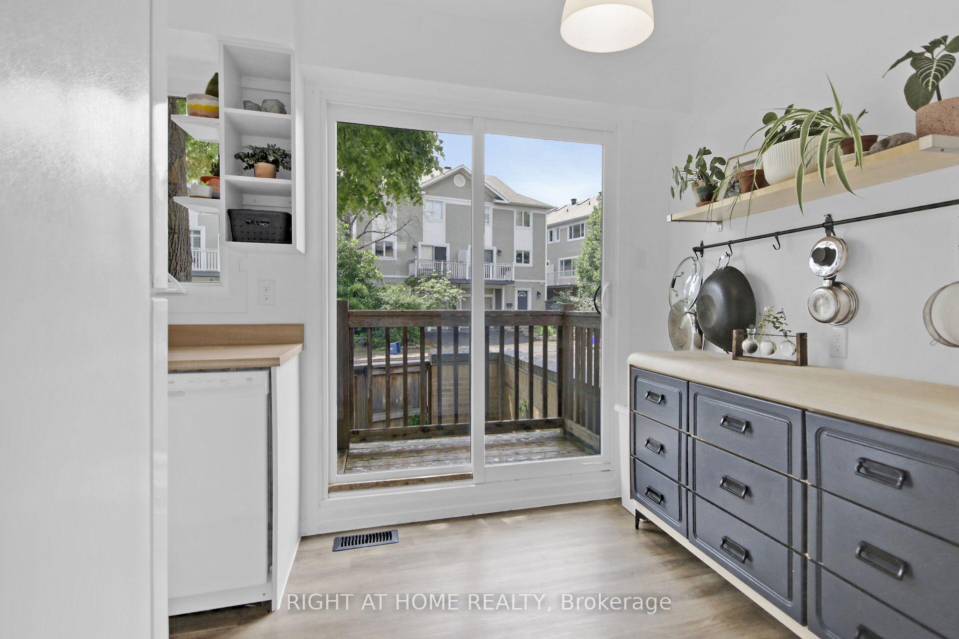 Photo 9 of Unit 1, 575 Old St Patrick Street, Ottawa, Lower Town — HOMEH