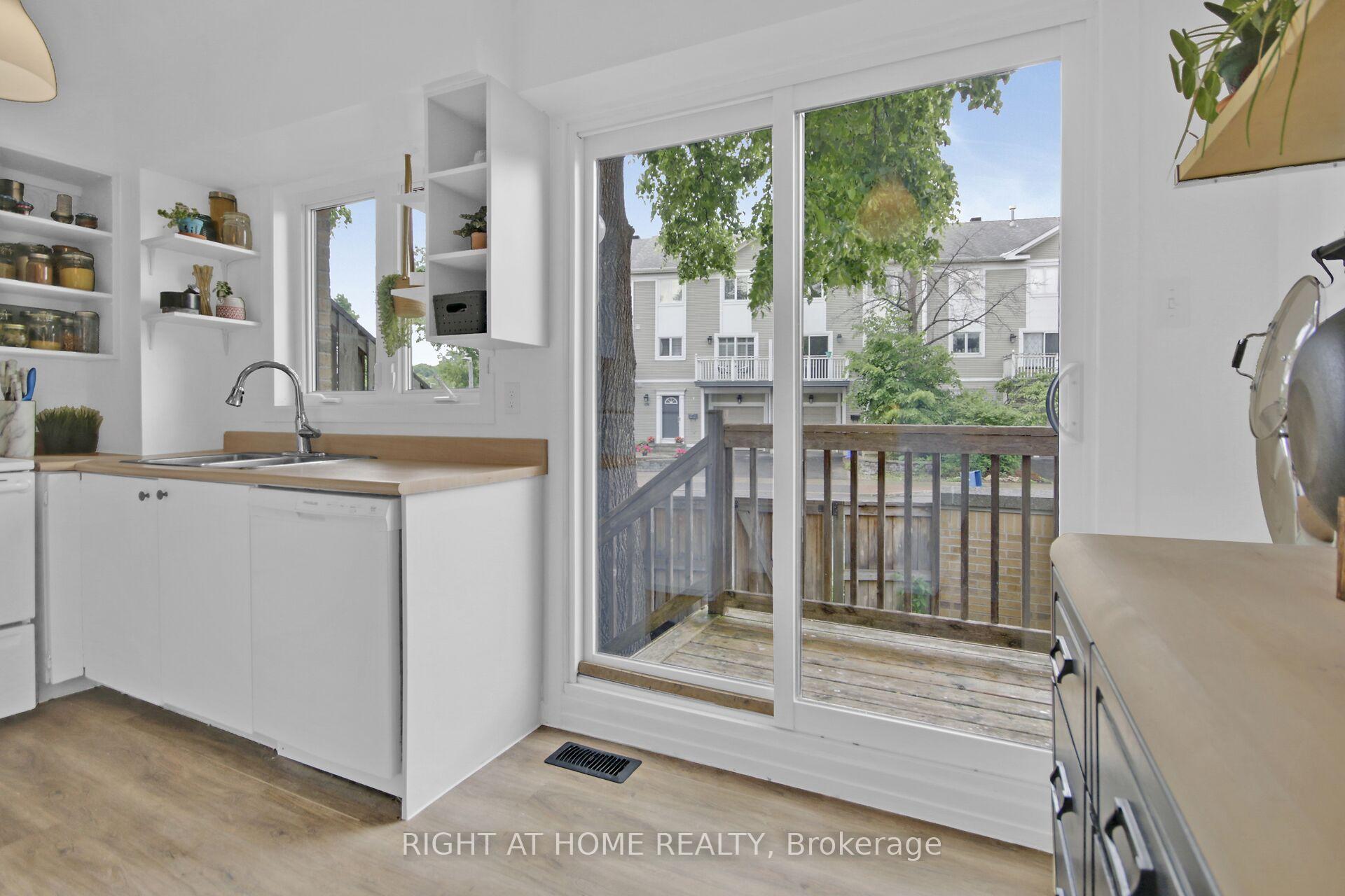 Photo 11 of Unit 1, 575 Old St Patrick Street, Ottawa, Lower Town — HOMEH
