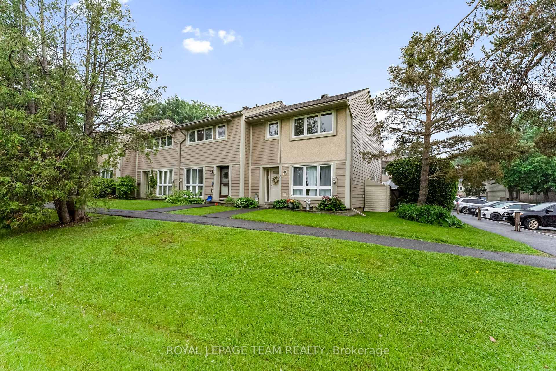 Photo 2 of 76 Peary Way, Ottawa, Kanata - Katimavik — HOMEH
