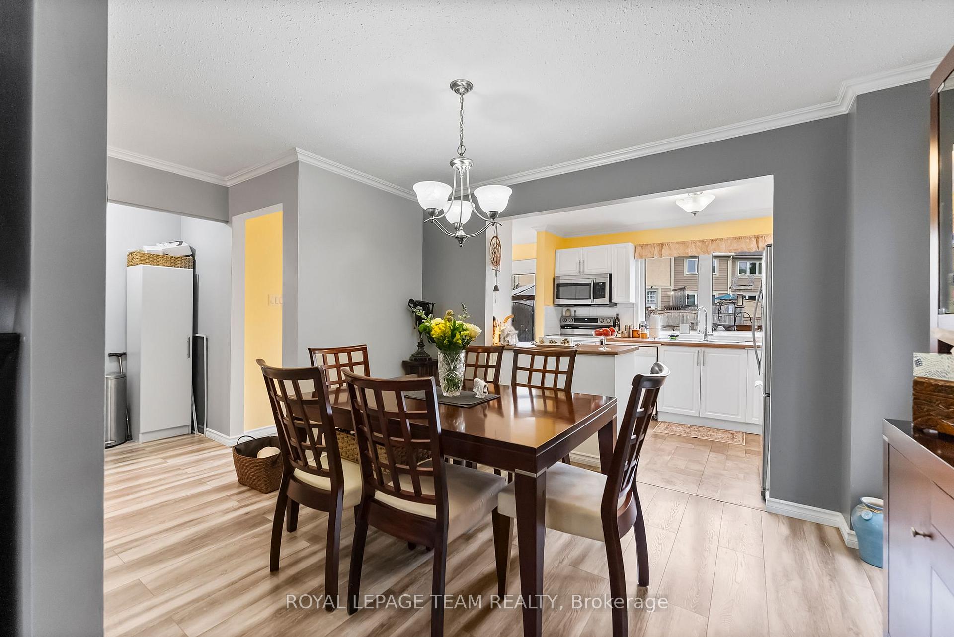 Photo 11 of 76 Peary Way, Ottawa, Kanata - Katimavik — HOMEH