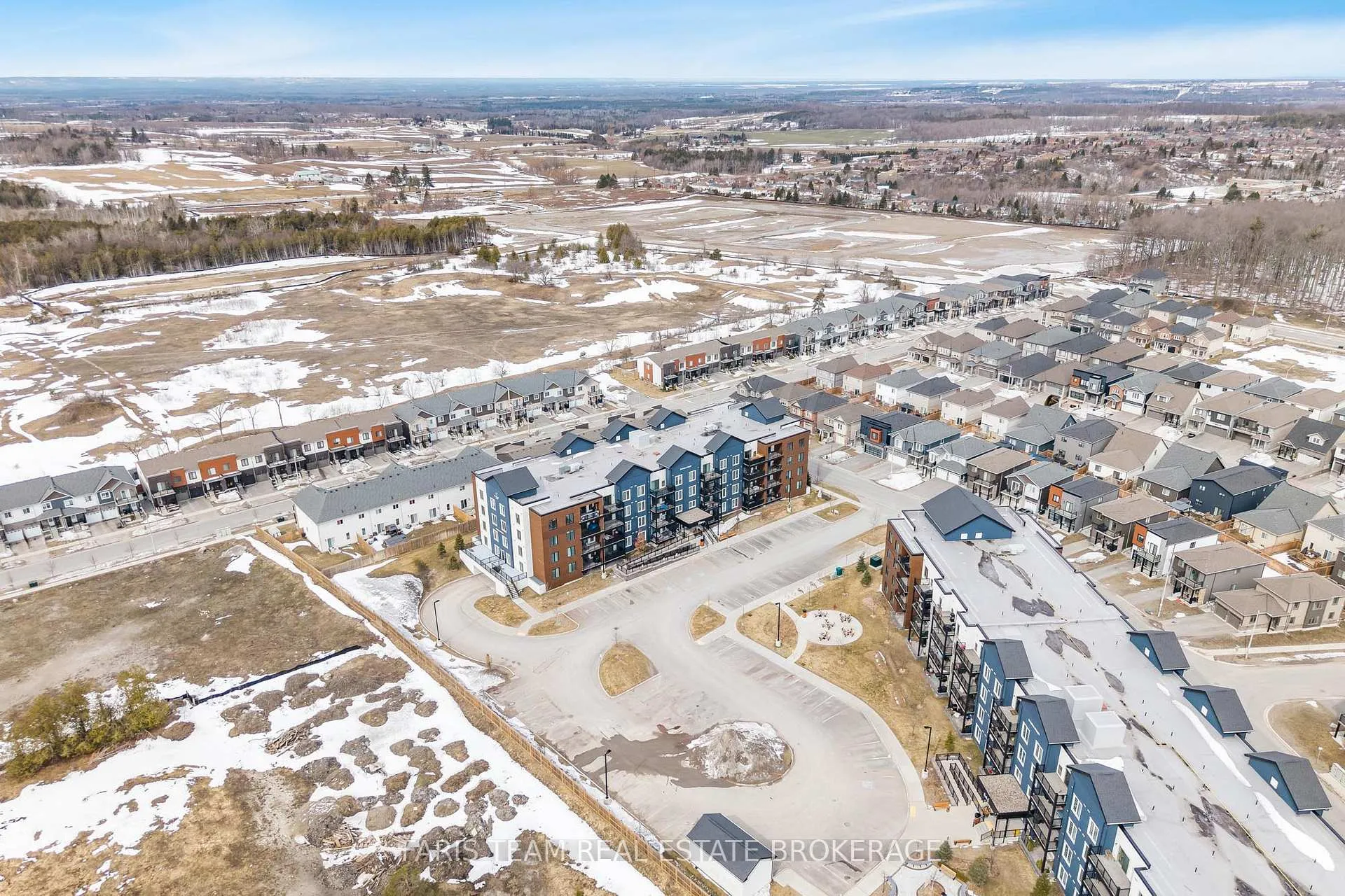 Photo 37 of Unit 211, 20 Koda Street, Barrie, Rural Barrie Southwest — HOMEH