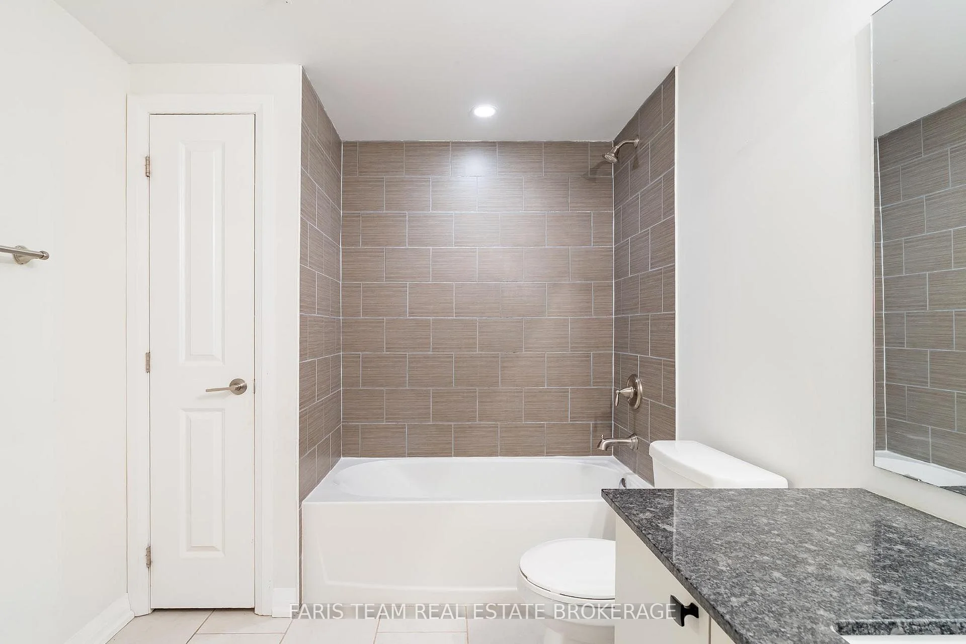 Photo 95 of Unit 211, 20 Koda Street, Barrie, Rural Barrie Southwest — HOMEH