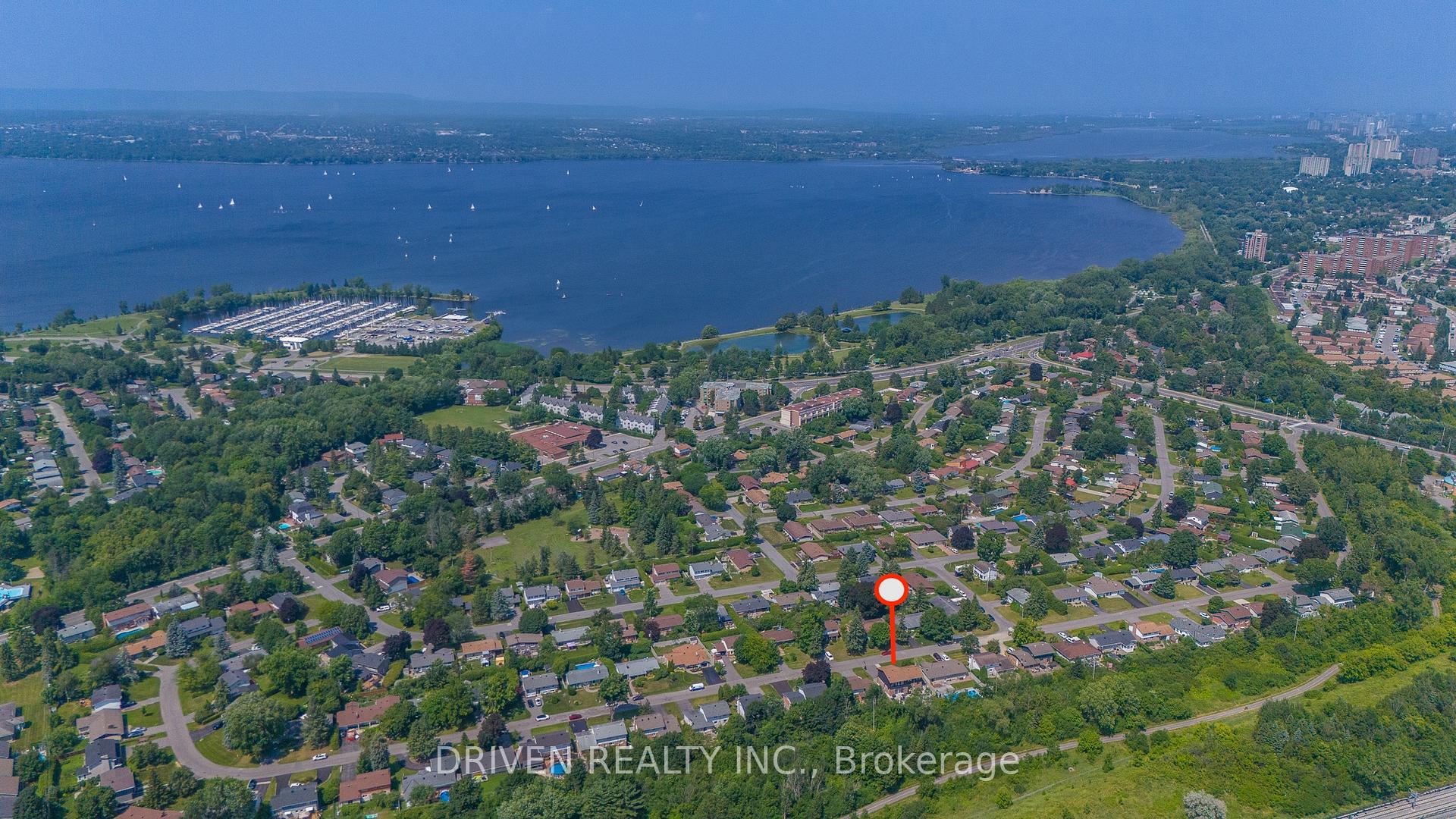 Photo 27 of 52 Aero Drive, Ottawa, Lakeview Park — HOMEH