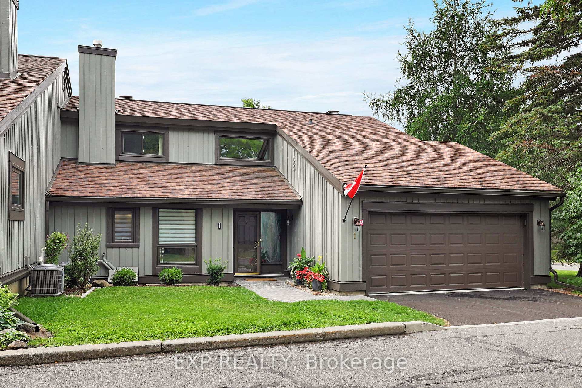Photo 2 of Unit 8, 1 Bay Hill Ridge, Ottawa, Stittsville (Central) — HOMEH