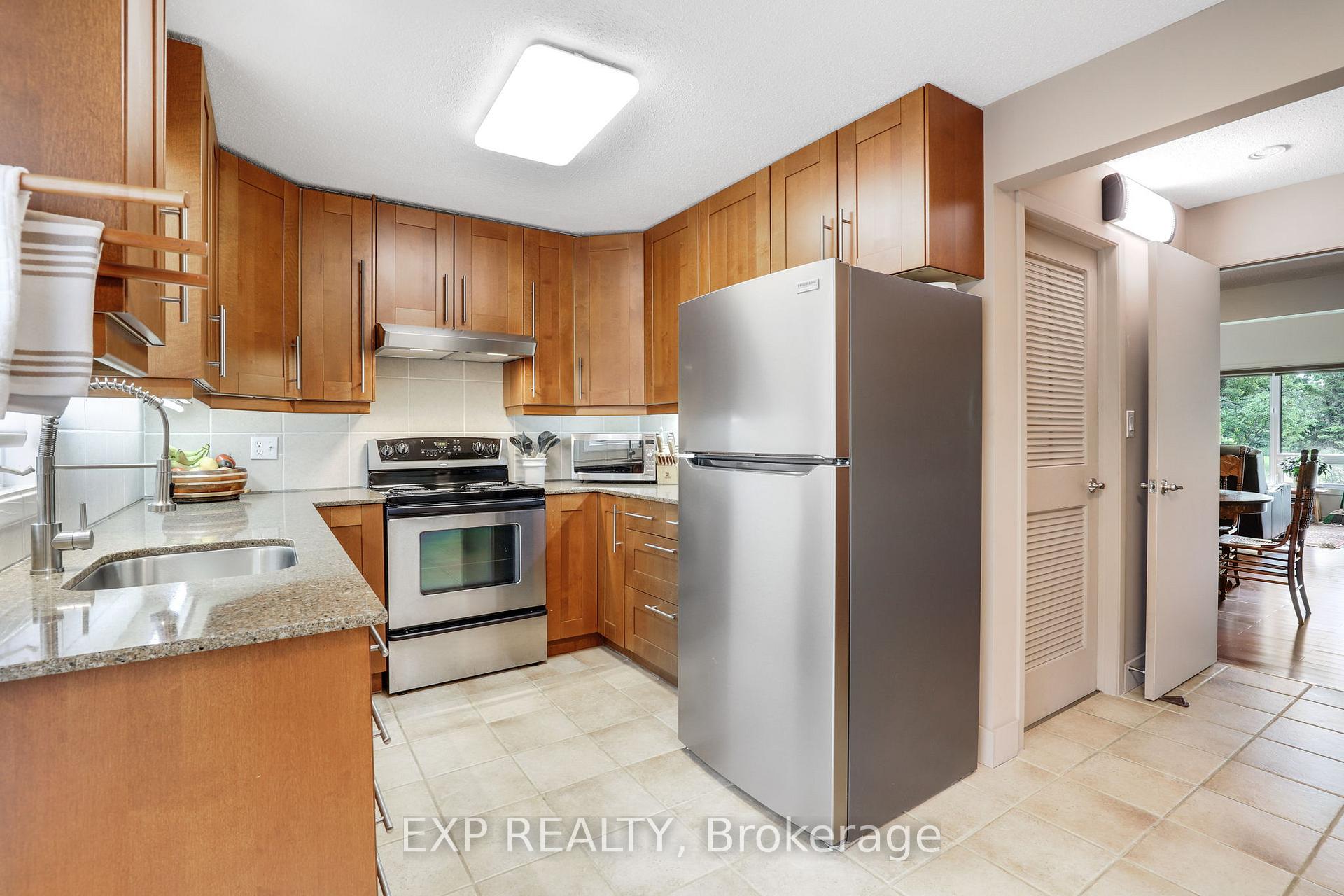Photo 10 of Unit 8, 1 Bay Hill Ridge, Ottawa, Stittsville (Central) — HOMEH