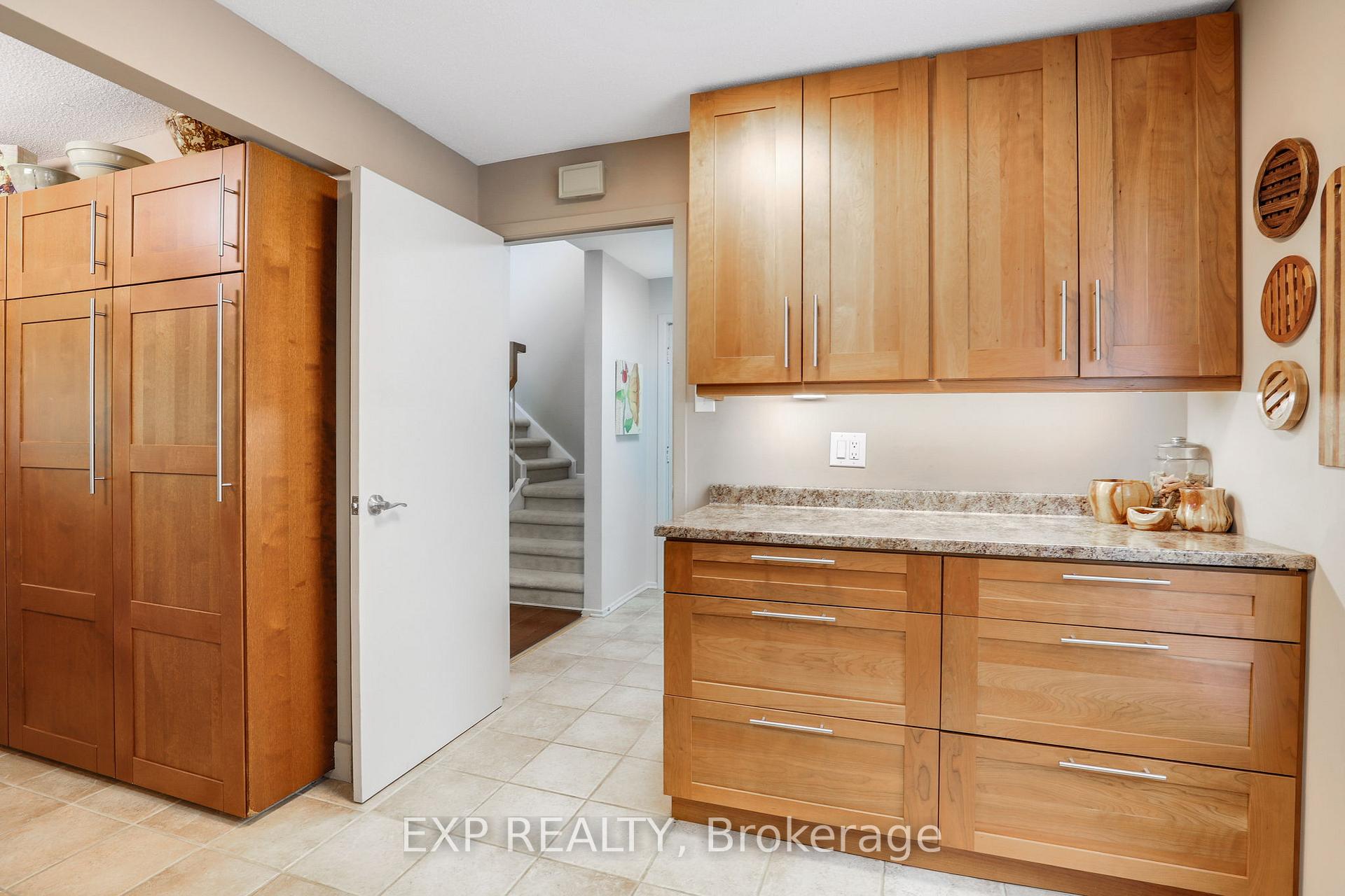 Photo 15 of Unit 8, 1 Bay Hill Ridge, Ottawa, Stittsville (Central) — HOMEH