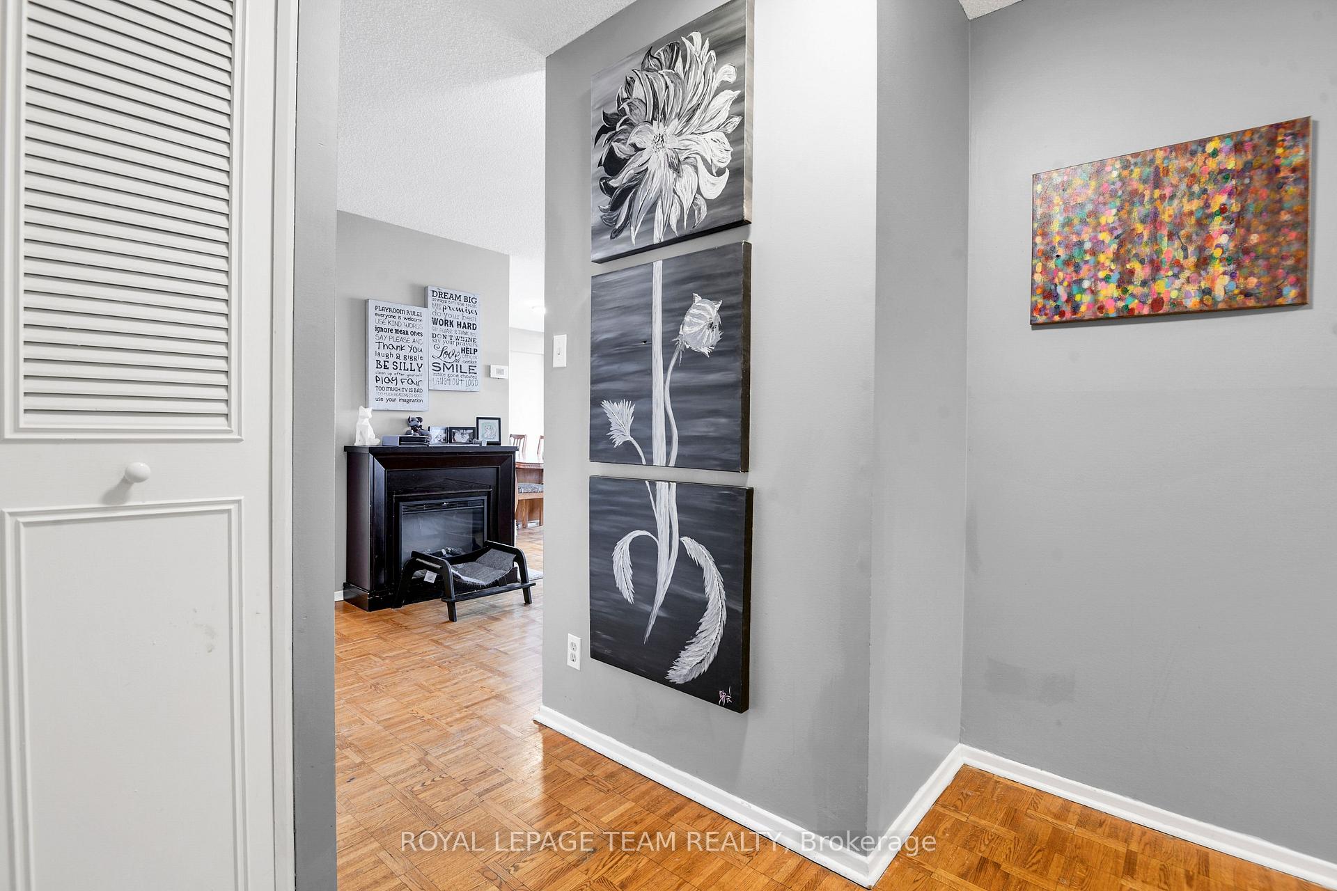 Photo 4 of Unit 801, 1285 Cahill Drive, Ottawa, South Keys — HOMEH
