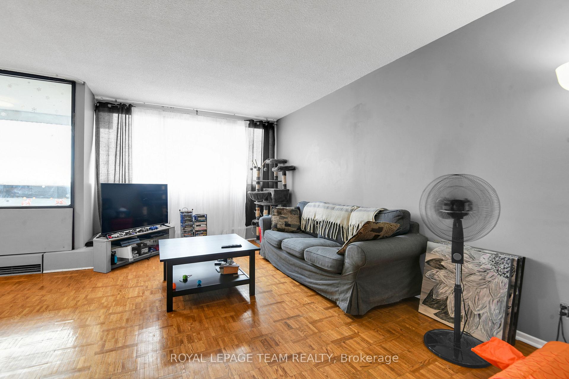 Photo 5 of Unit 801, 1285 Cahill Drive, Ottawa, South Keys — HOMEH