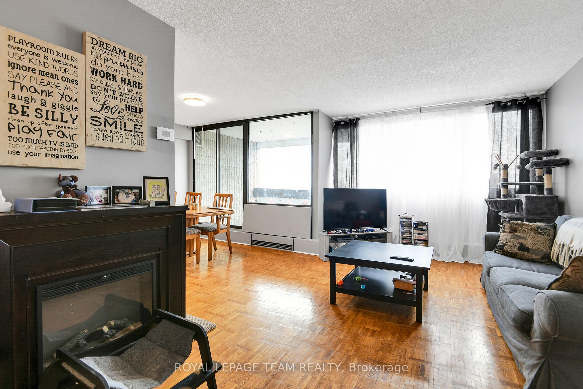 Photo 6 of Unit 801, 1285 Cahill Drive, Ottawa, South Keys — HOMEH
