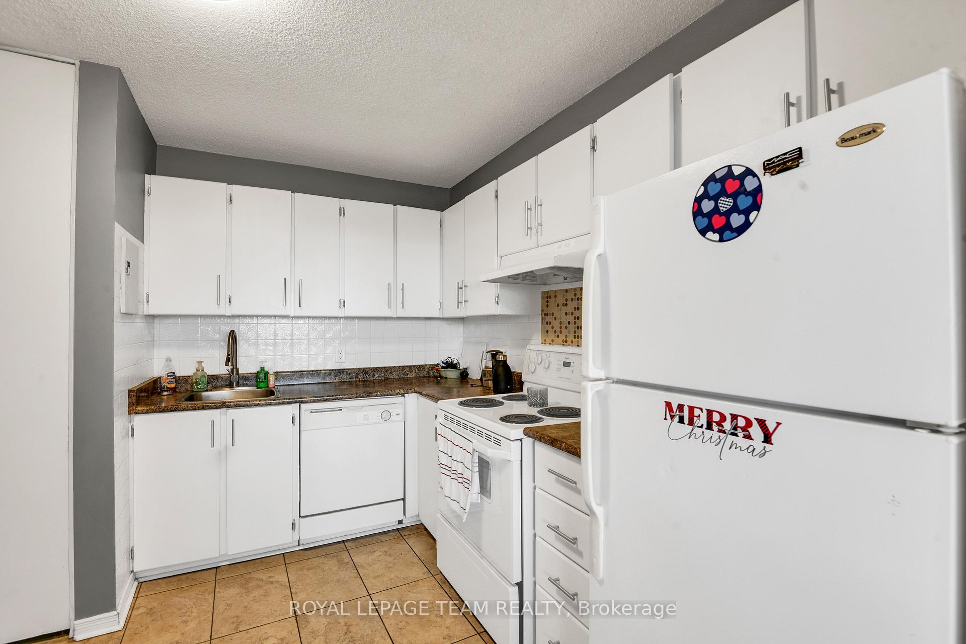 Photo 11 of Unit 801, 1285 Cahill Drive, Ottawa, South Keys — HOMEH