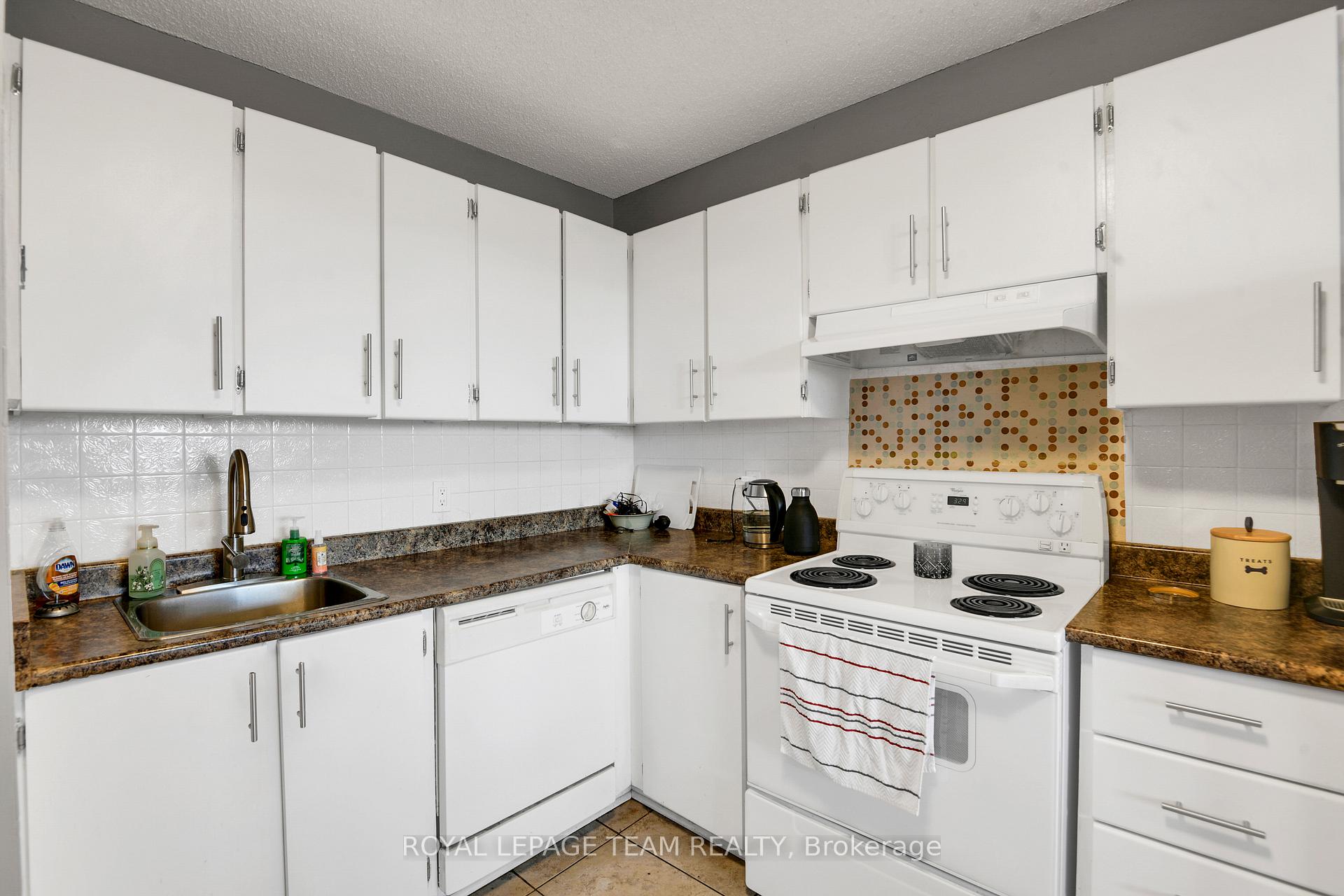 Photo 12 of Unit 801, 1285 Cahill Drive, Ottawa, South Keys — HOMEH