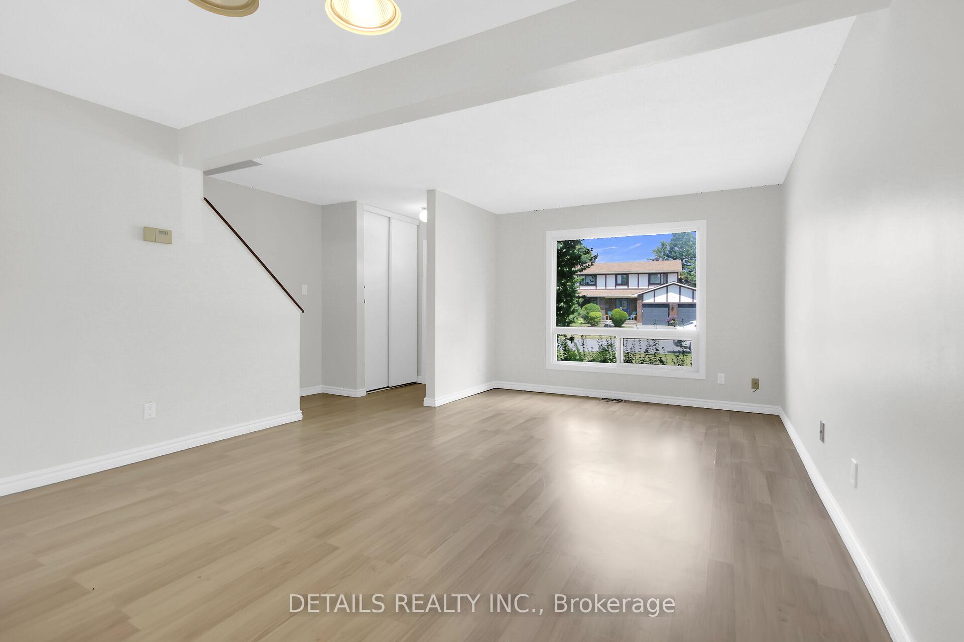 Photo 4 of 42C Wolfgang Drive, Ottawa, Barrhaven - Knollsbrook — HOMEH