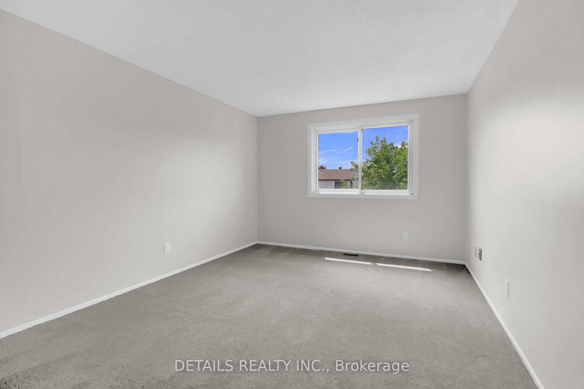 Photo 17 of 42C Wolfgang Drive, Ottawa, Barrhaven - Knollsbrook — HOMEH