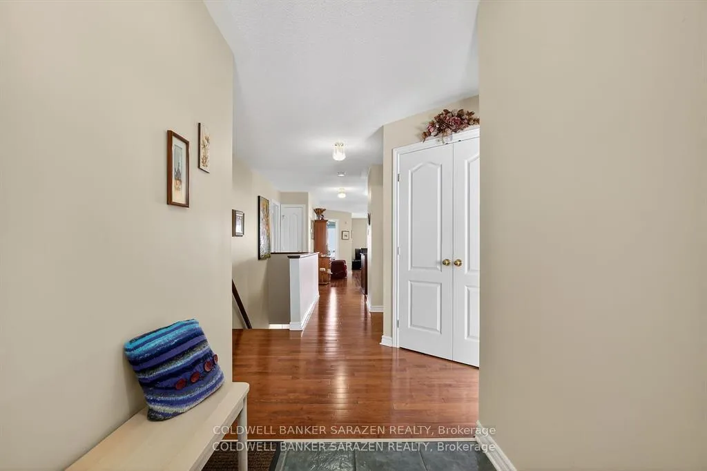 Photo 5 of 9 Fieldcrest Avenue, Ottawa, Barrhaven - Longfields — HOMEH