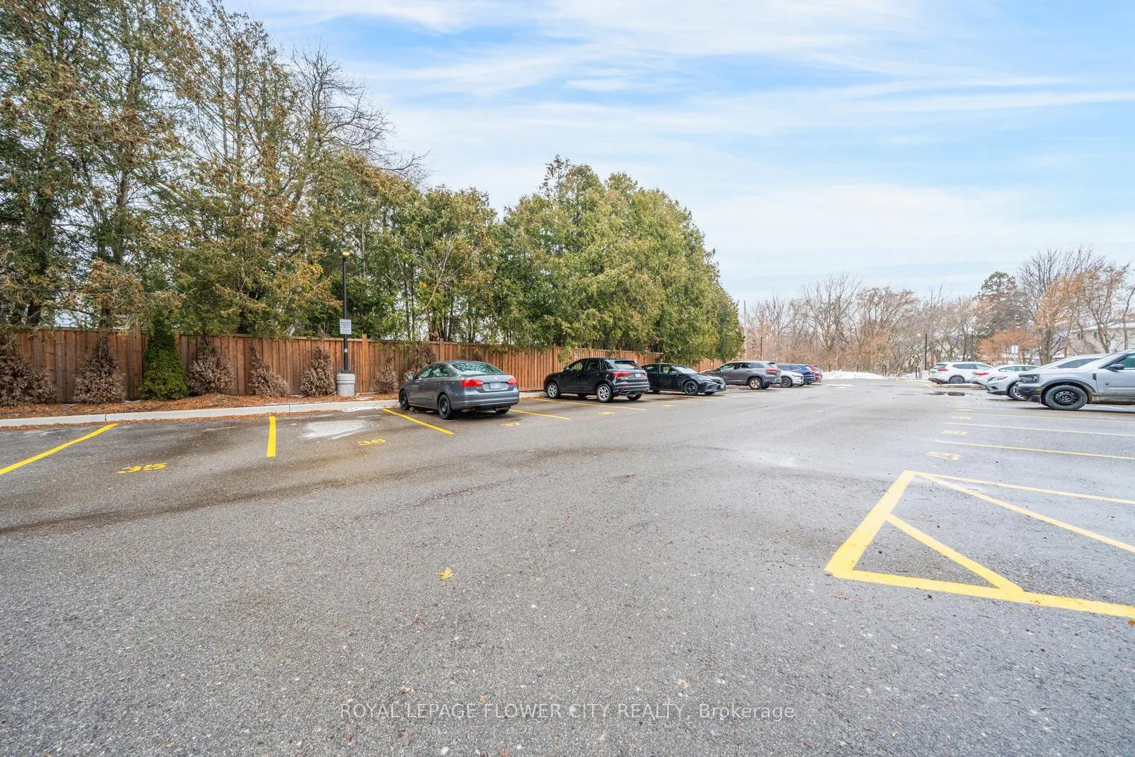 Photo 6 of Unit 303, 77 Leland Street, Hamilton, Ainslie Wood — HOMEH