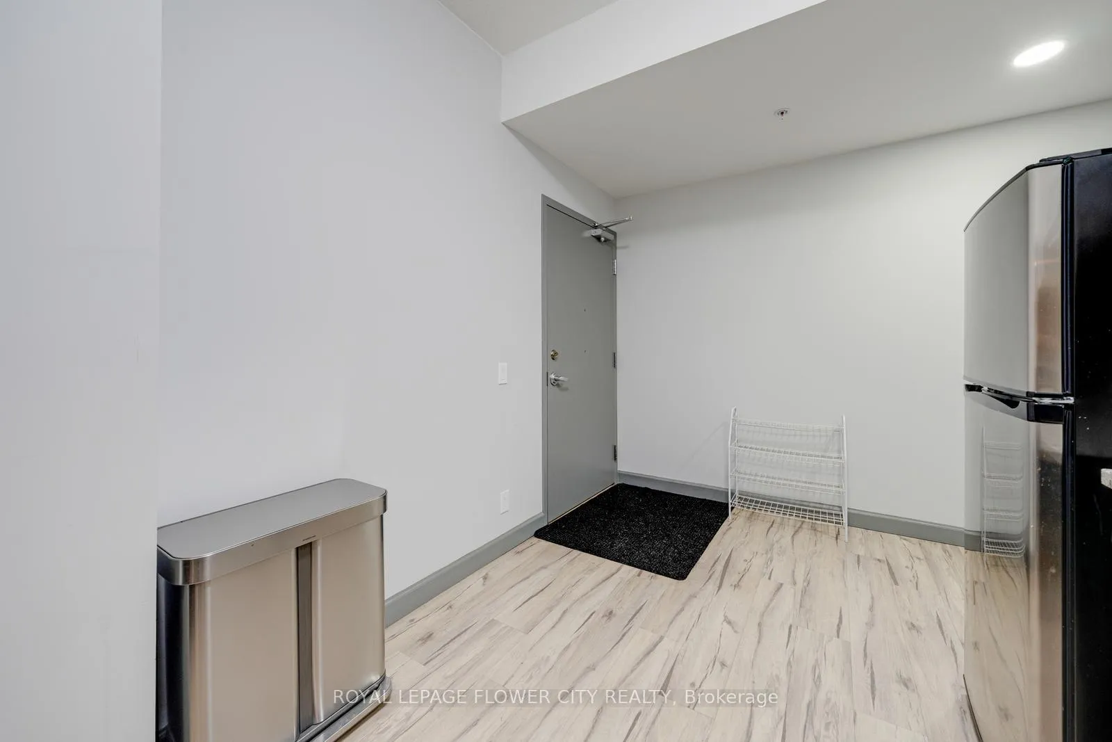 Photo 25 of Unit 303, 77 Leland Street, Hamilton, Ainslie Wood — HOMEH