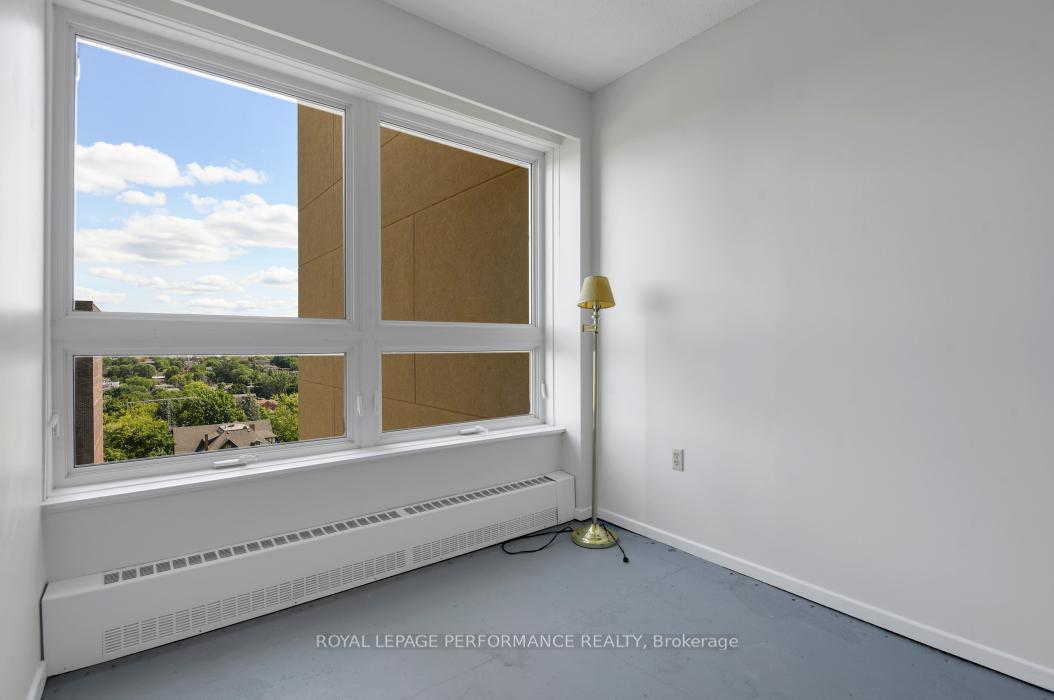 Photo 12 of Unit 1103, 373 Laurier Avenue E, Ottawa, Sandy Hill — HOMEH