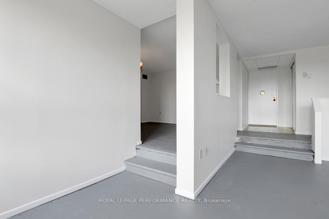 Photo 13 of Unit 1103, 373 Laurier Avenue E, Ottawa, Sandy Hill — HOMEH
