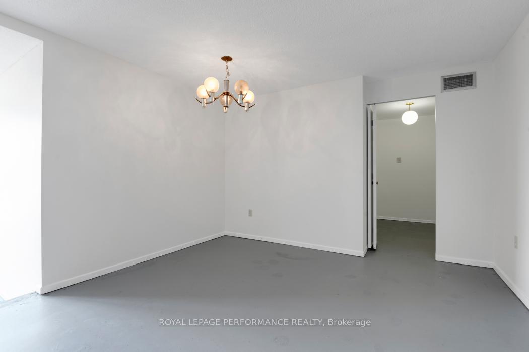 Photo 15 of Unit 1103, 373 Laurier Avenue E, Ottawa, Sandy Hill — HOMEH