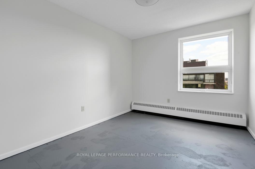 Photo 24 of Unit 1103, 373 Laurier Avenue E, Ottawa, Sandy Hill — HOMEH