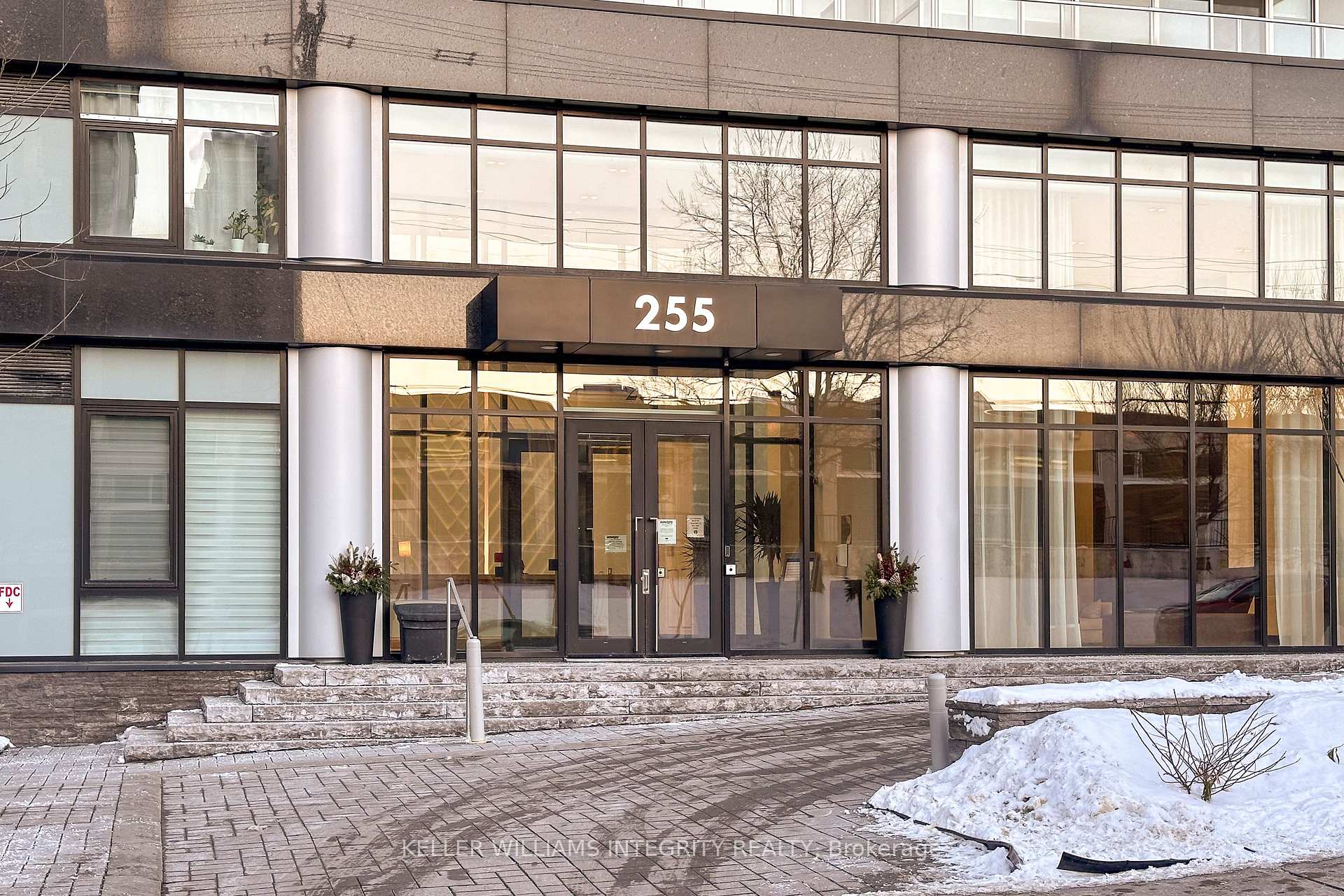 Photo 4 of Unit 110, 255 Bay Street, Ottawa, Ottawa Centre — HOMEH