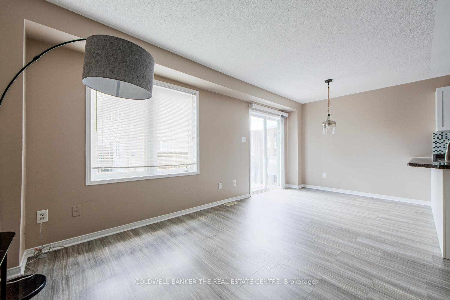 Photo 5 of 34 Parkside Crescent S, Essa, Angus — HOMEH