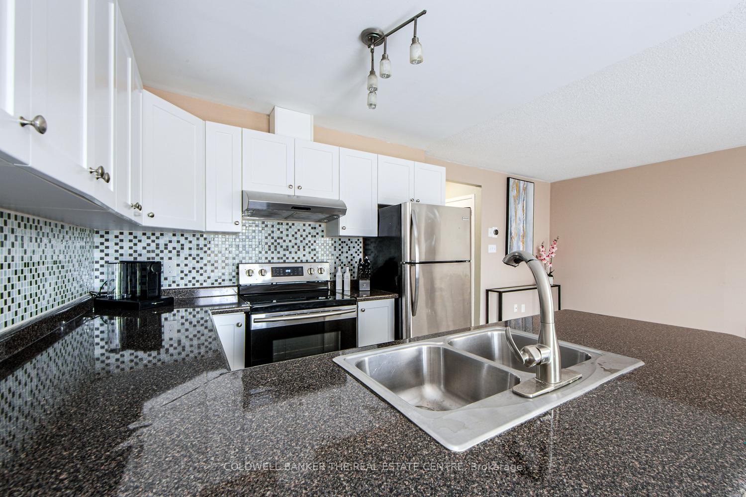 Photo 11 of 34 Parkside Crescent S, Essa, Angus — HOMEH
