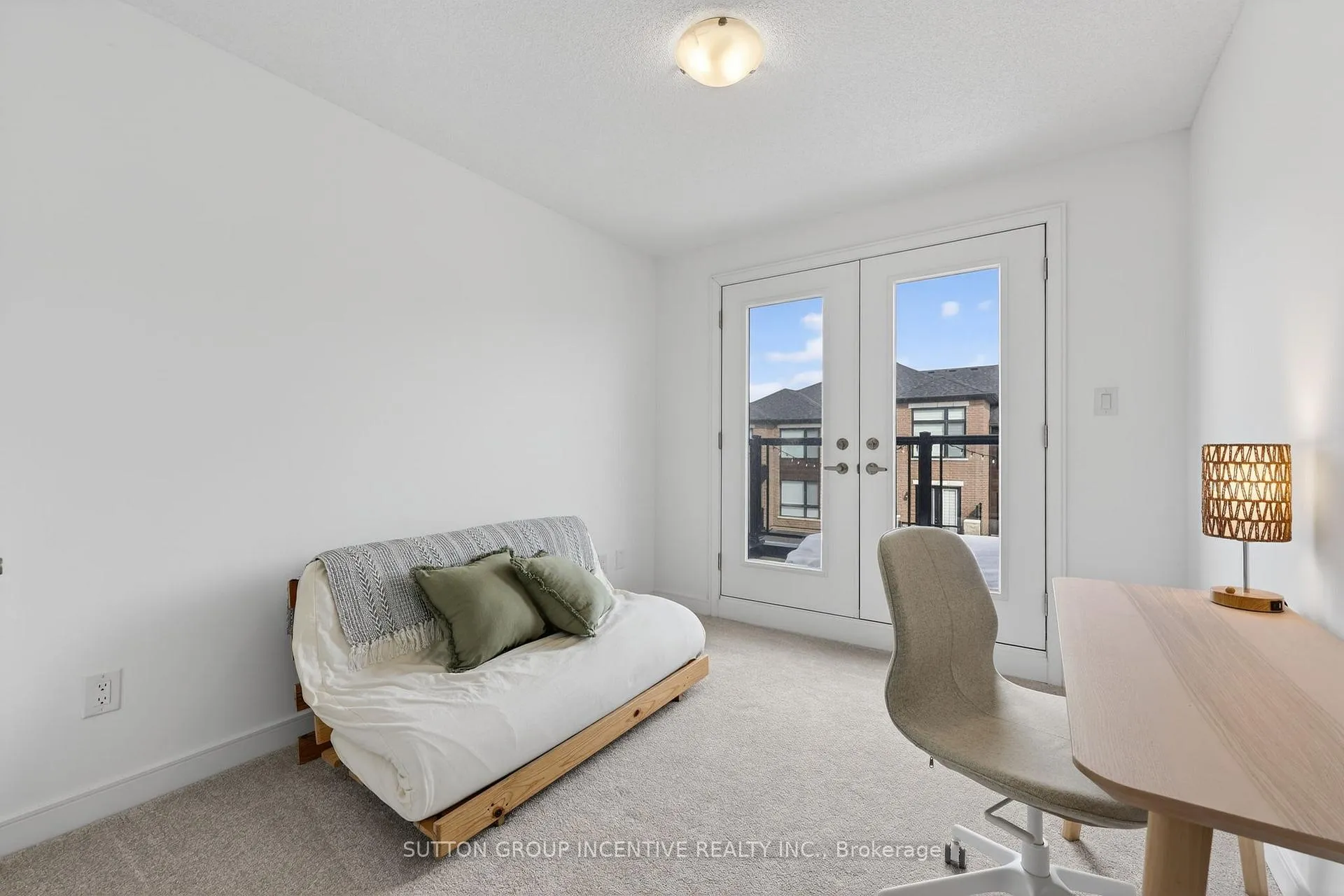 Photo 21 of 46 Spry Lane, Barrie, Innis-Shore — HOMEH