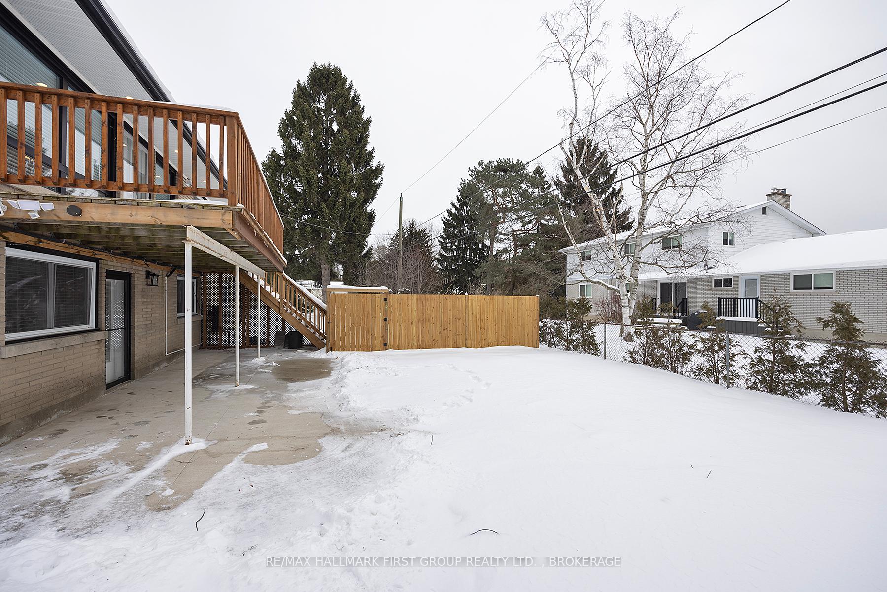 Photo 19 of Unit 2, 345 Elizabeth Drive, Gananoque — HOMEH